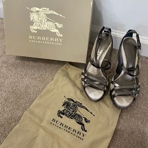 Burberry wedges